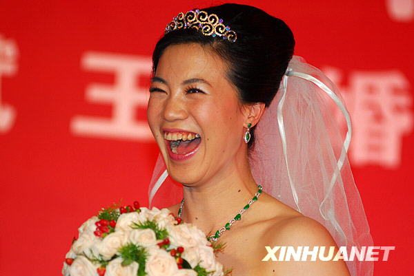  王楠 结婚钻戒分量不小 婚后感觉就一个字