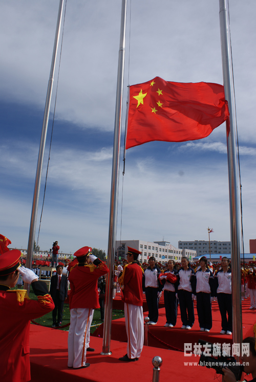 赤峰市巴林左旗林东一中举行六十周年校庆活动