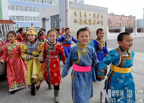 内蒙古自治区民族教育事业健康发展--民族