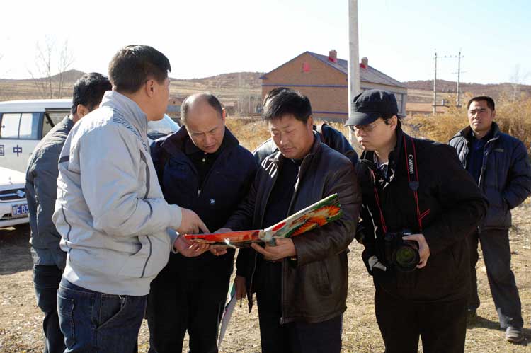 国内首家村道村管机制落户村委会-国内首家