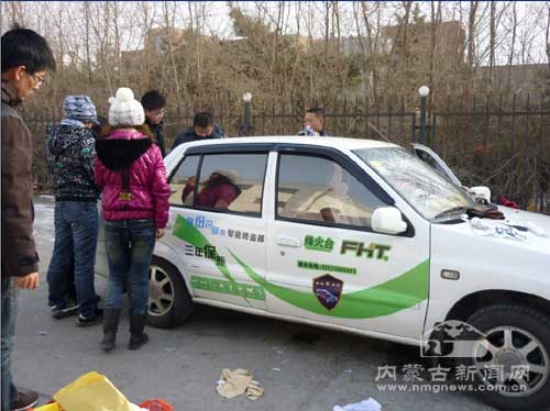 呼市惊现甲客族 私家车卖身赚油钱