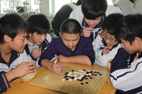 父亲在赤峰英才学校教书