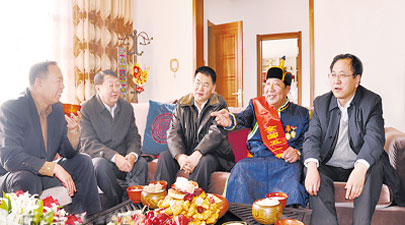情系边疆 爱润民心