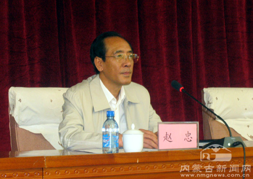 自治区人大常委会副主任赵忠参加开班仪式并讲话.