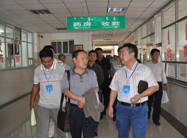 赤峰卫校晋升为自治区级重点职业学校--翁牛特