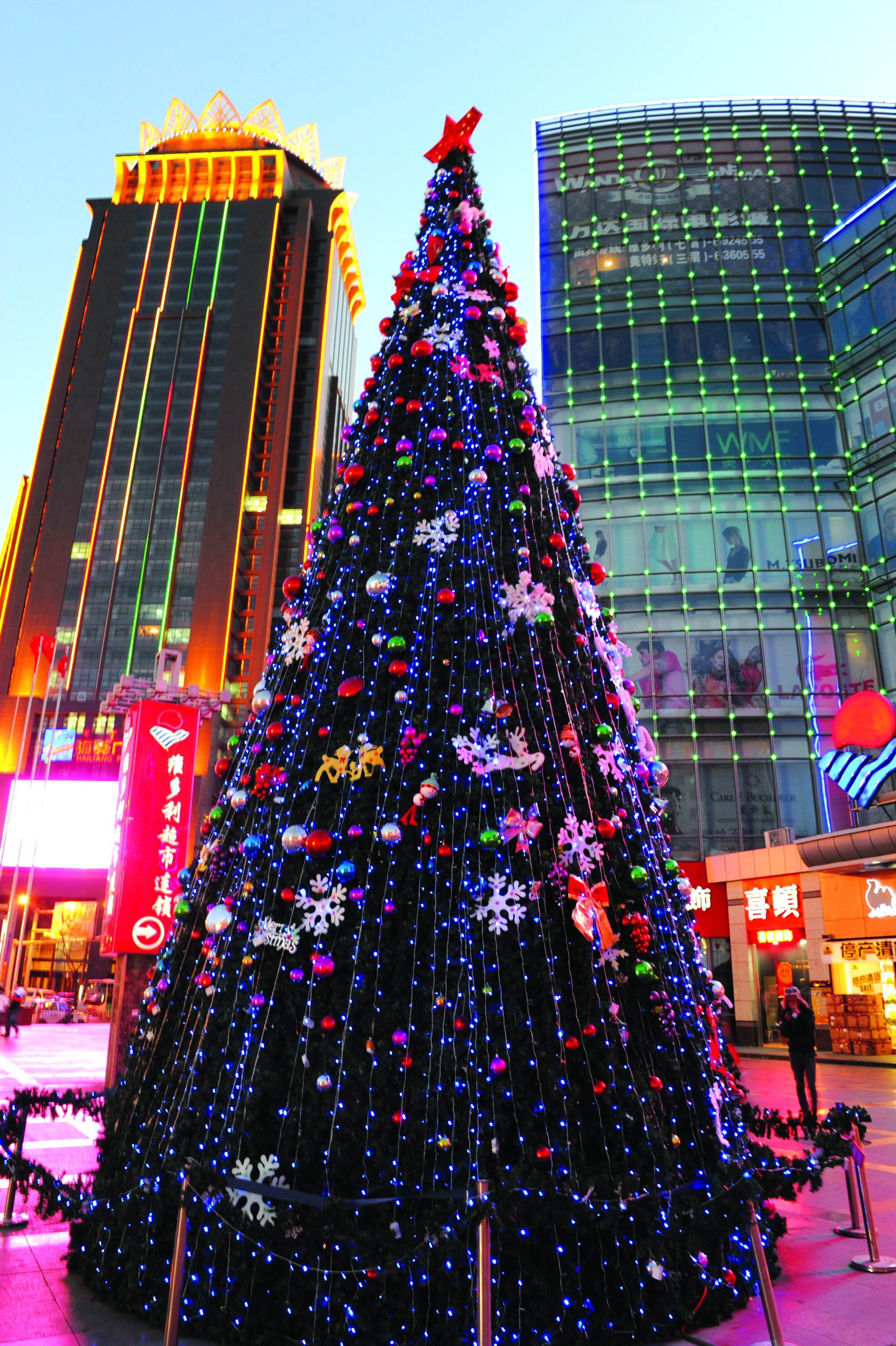 城市表情.圣诞商机_南京担保,贷款, 融资,抵押