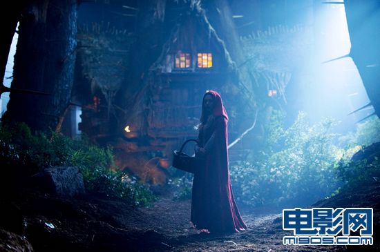 颠覆心中的童话 电影《小红帽》成激情戏