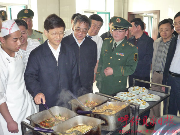 <em>国务委员</em>公安部部长孟建柱在我市考察--呼伦贝