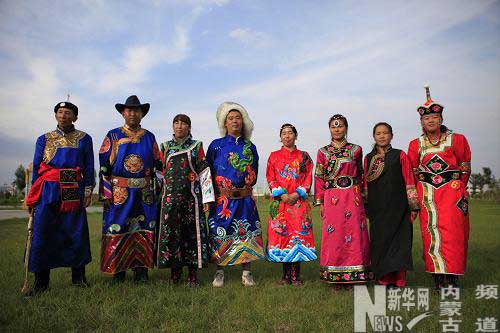 第八届中国蒙古族服装服饰艺术节圆满落幕