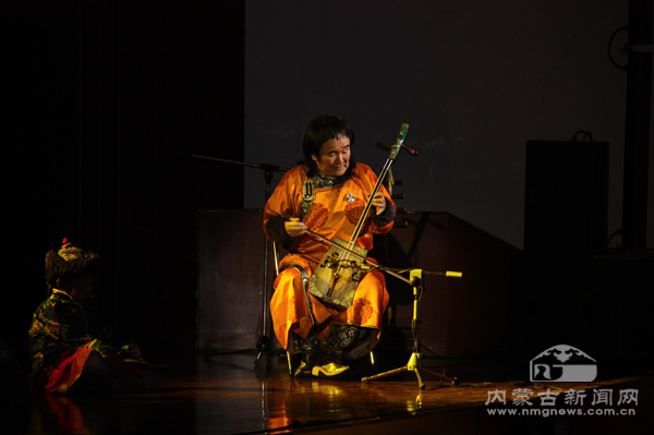 体验草原的质朴与孩子的纯真 五彩传说-交响音