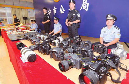 南宁史上最大入室盗窃案告破 珠宝价值近千万(图)