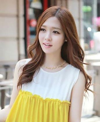 6款卷发发型 尽情演绎秋季甜美浪漫 - 发型 - 健