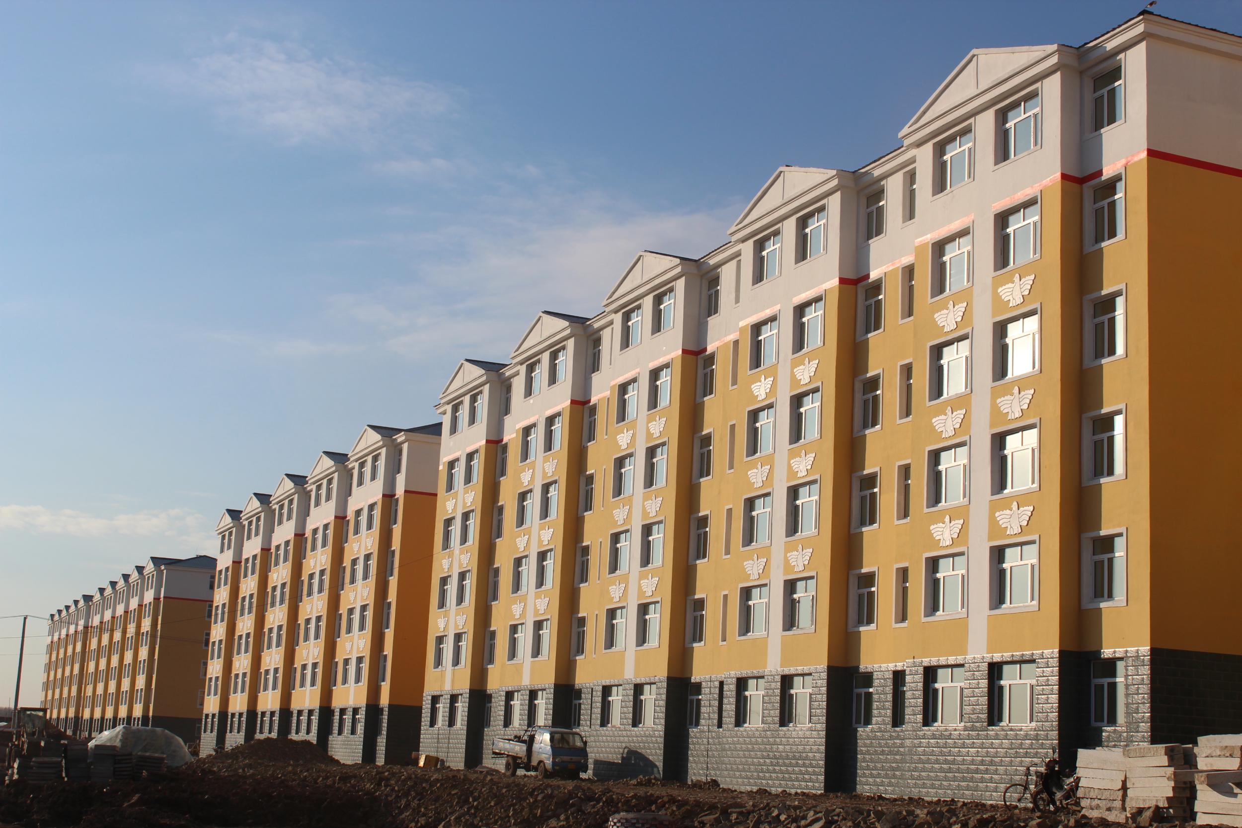 莫旗今年开工建设的廉租房——幸福家园小区,本着当年