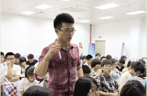 怎么在学校里创业 10536831_074237.jpg