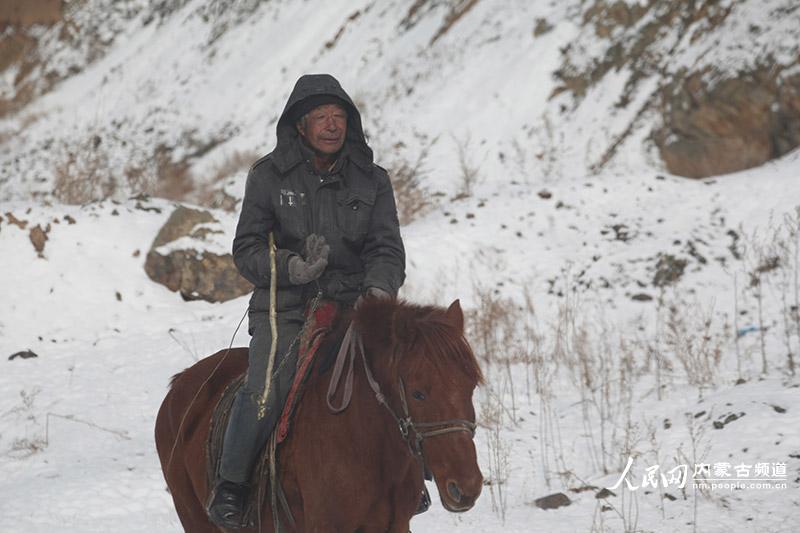 内蒙古克什克腾旗遭受暴风雪袭击