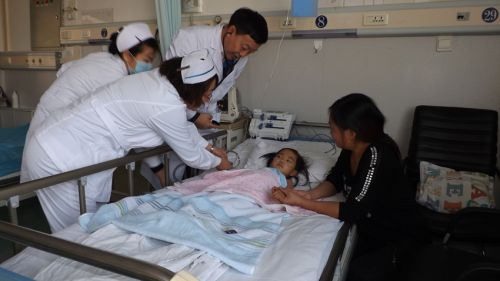 先心病人口_先心病手术后伤口图片(2)