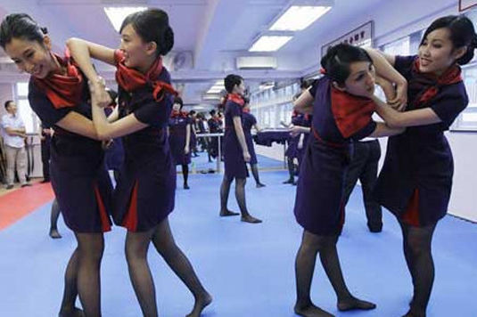 <em>揭秘空姐</em>们<em>的天上闺房</em> 小伙伴彻底看呆了(组图