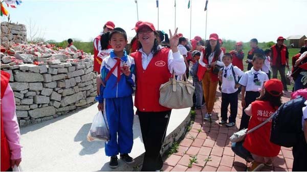 牛海红同志事迹简介