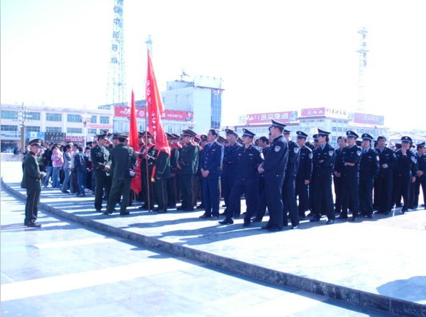 盟西乌旗团委梦想·青春青年志愿者服务队事