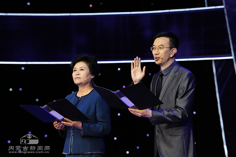 2019内蒙古经济人物_...012 第九届内蒙古经济年度十大人物评选揭晓 组图 -个股新闻(3)