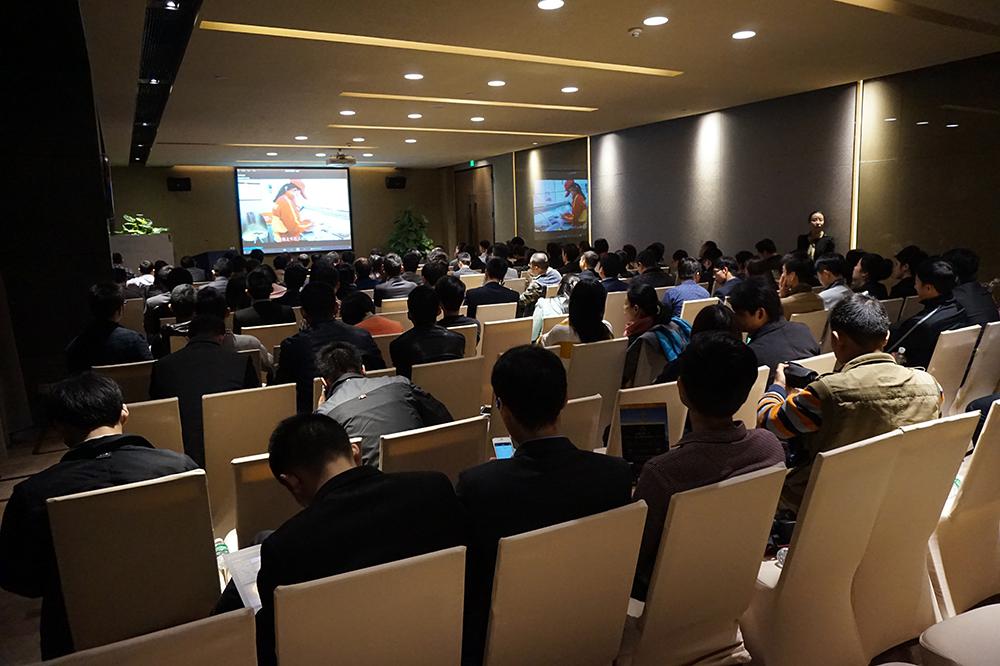 锐度主张_原味主张人均消费(3)