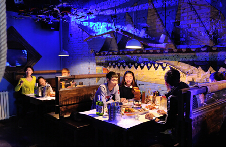 卡岸强势后勤保障支持让商家成功营业无风险