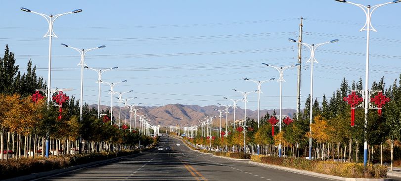 新闻中心 要闻 包头新闻 正文 这个夏天,包头市石拐区很不"平静,前