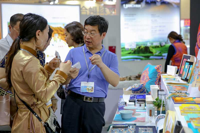 内蒙古50余家企业亮相深圳文博会