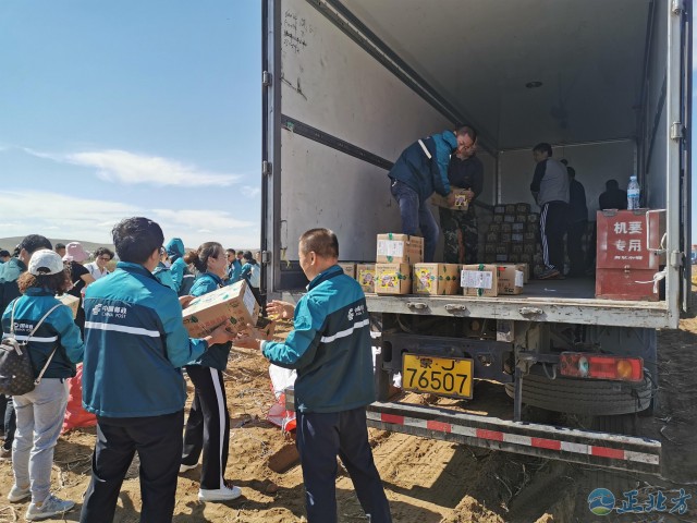 电商服务到地头 内蒙古50万斤土豆直销全国各地