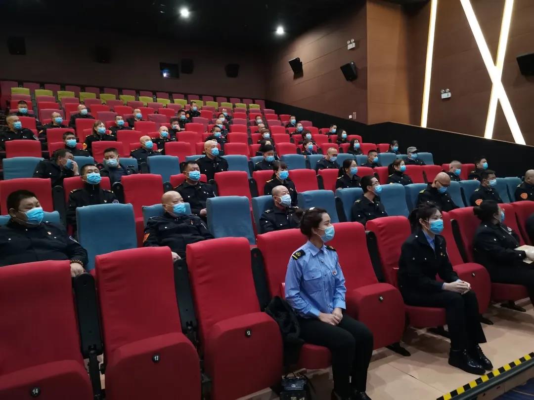 中国合伙人》,《狼图腾》等6部影片的4k修复3d版本正式上映,开启免费