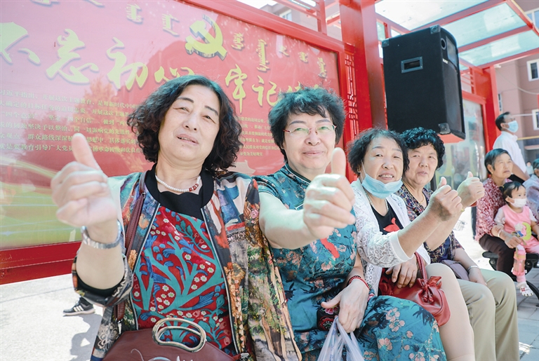 300多本精美图书漂流至后巧报社区：让我们一起读书！