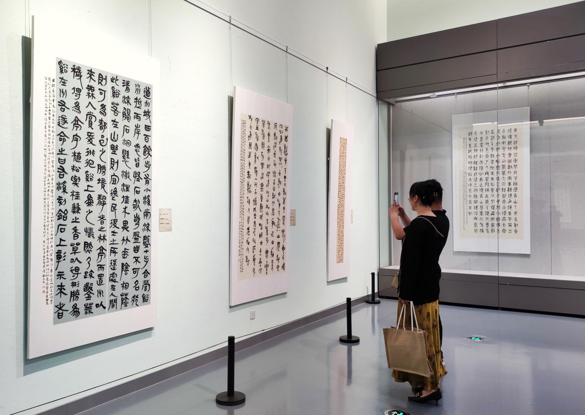 “翰墨同心”京蒙书法作品交流展开展-新闻中心-内蒙古新闻网