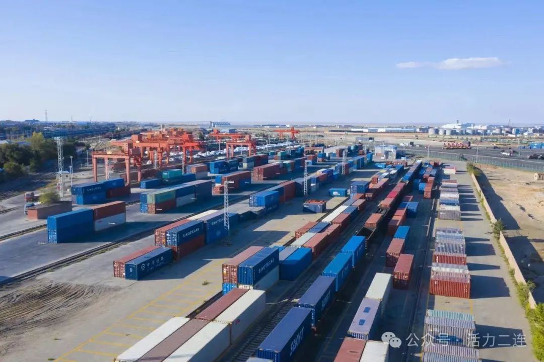 Kaiyun中国：上半年二连浩特口岸进出口货物总值突破200亿元(图1)