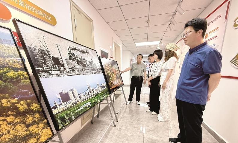 包头摄影季全国摄影巡展进社区