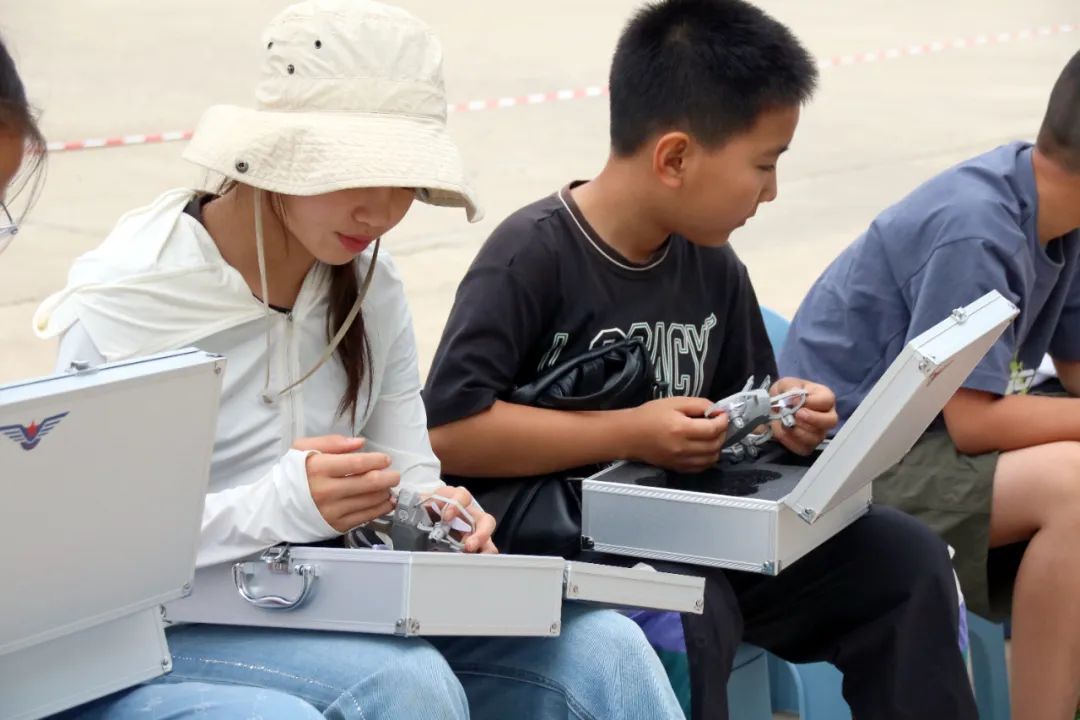 2025全区中小学生无人机竞赛开赛