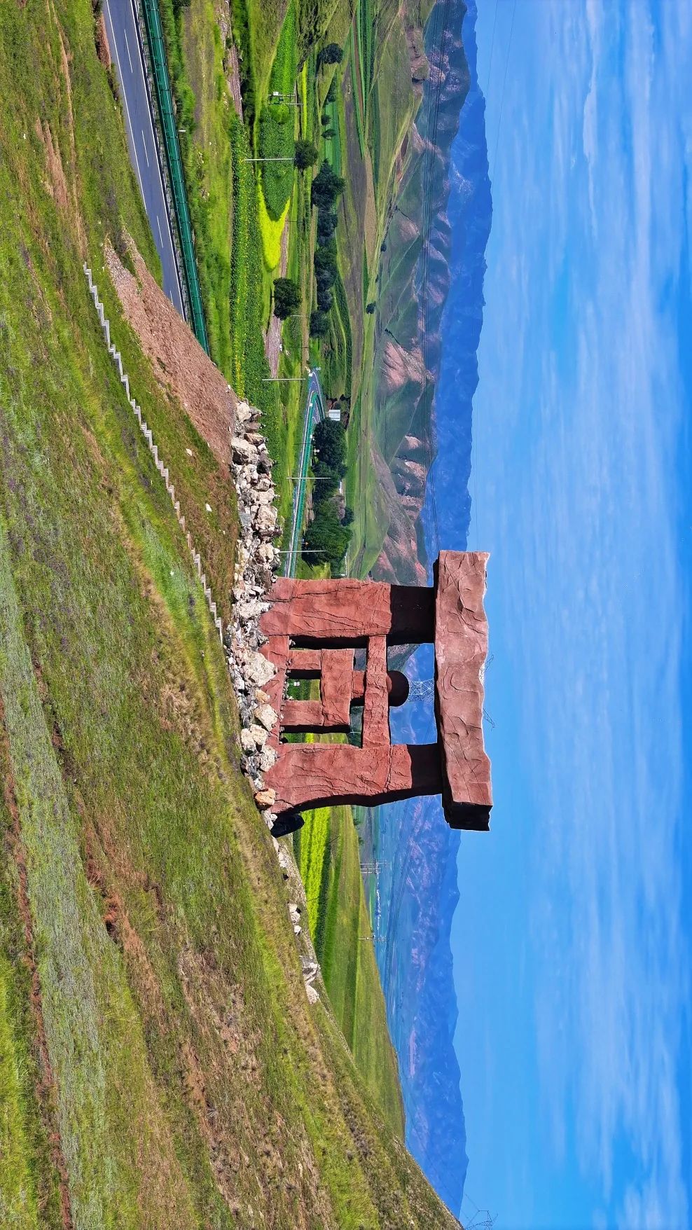 风作笔 光调色 固阳田野里藏着最美艺术