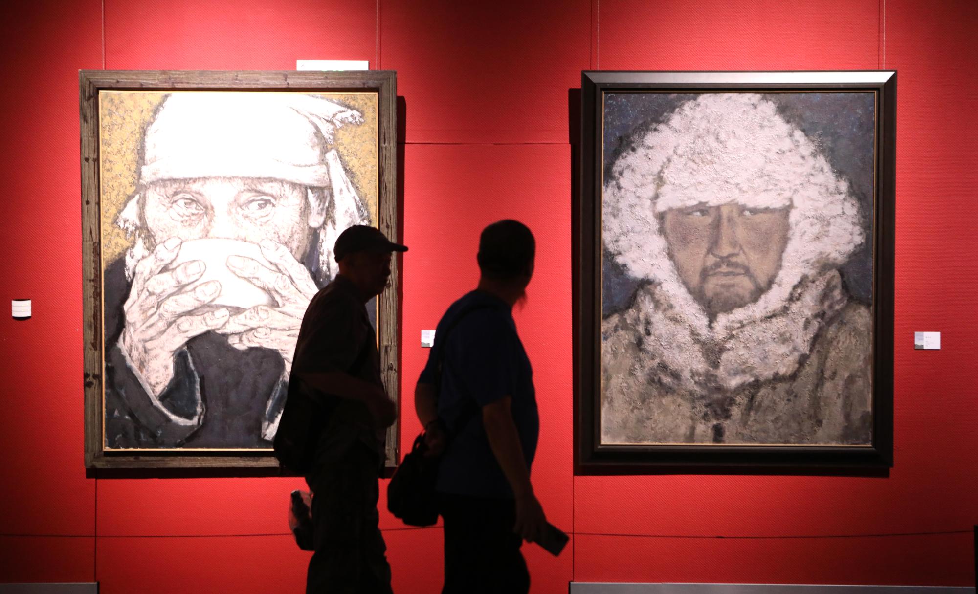 内蒙古美术馆馆藏妥木斯师生油画作品展开展