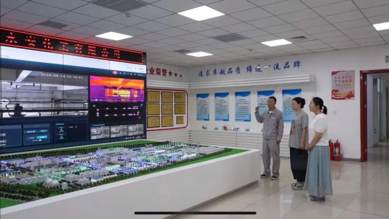 绿水青山就是金山银山!阿拉善盟开展全国生态日主题宣传活动