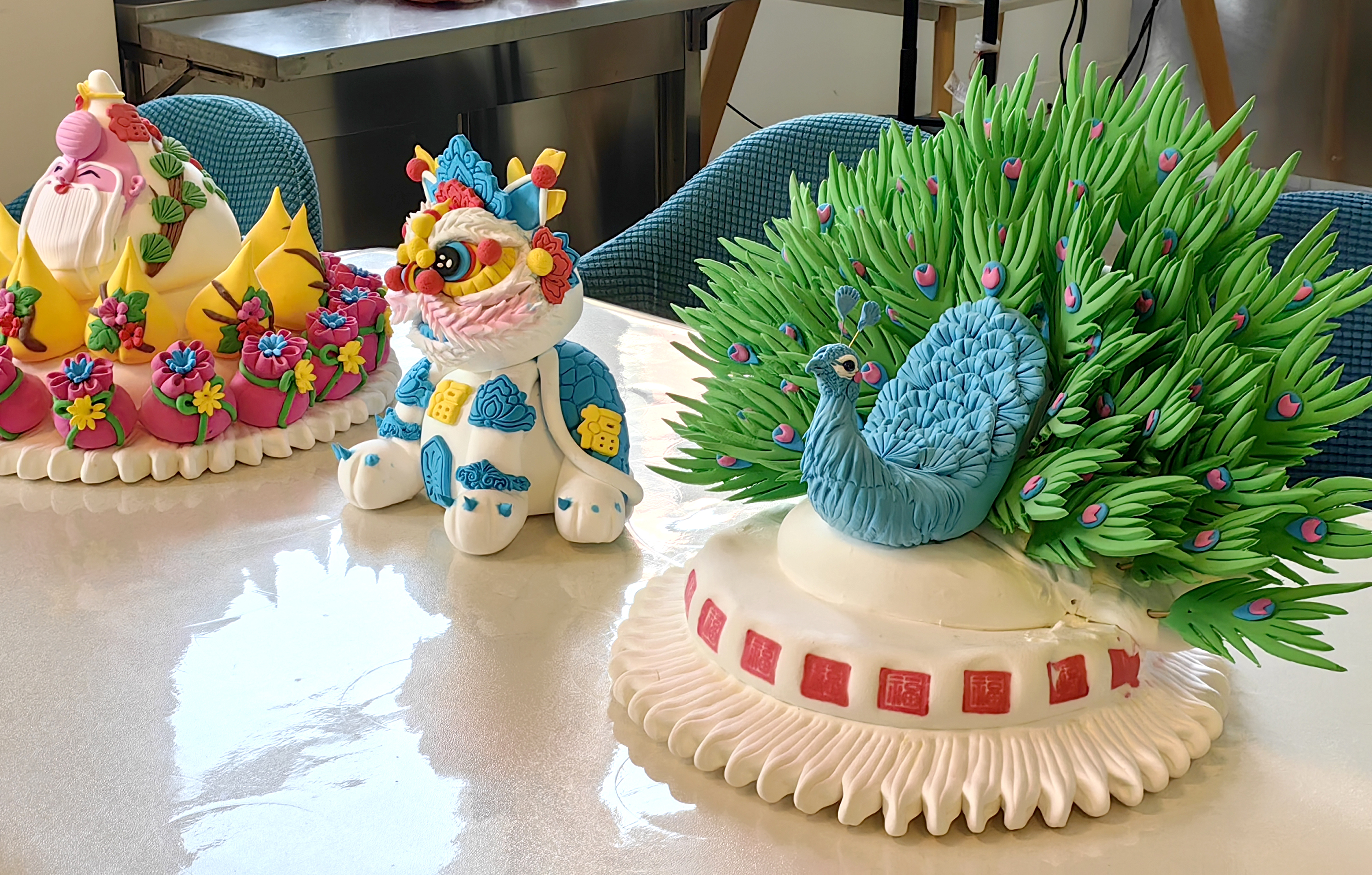 小手传非遗 孝暖邻里间