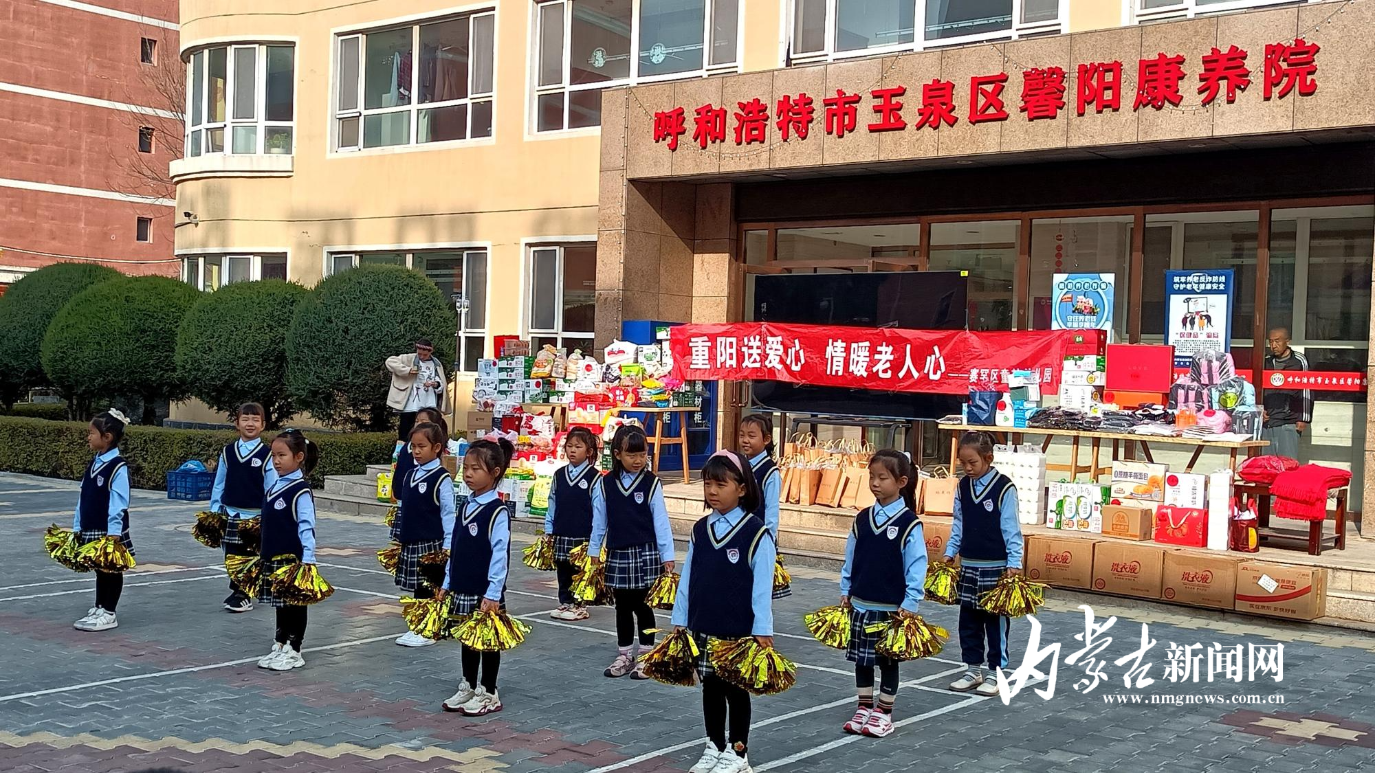 表演节目5.jpg mmexport1761730303007_edit_535564167528695.jpg