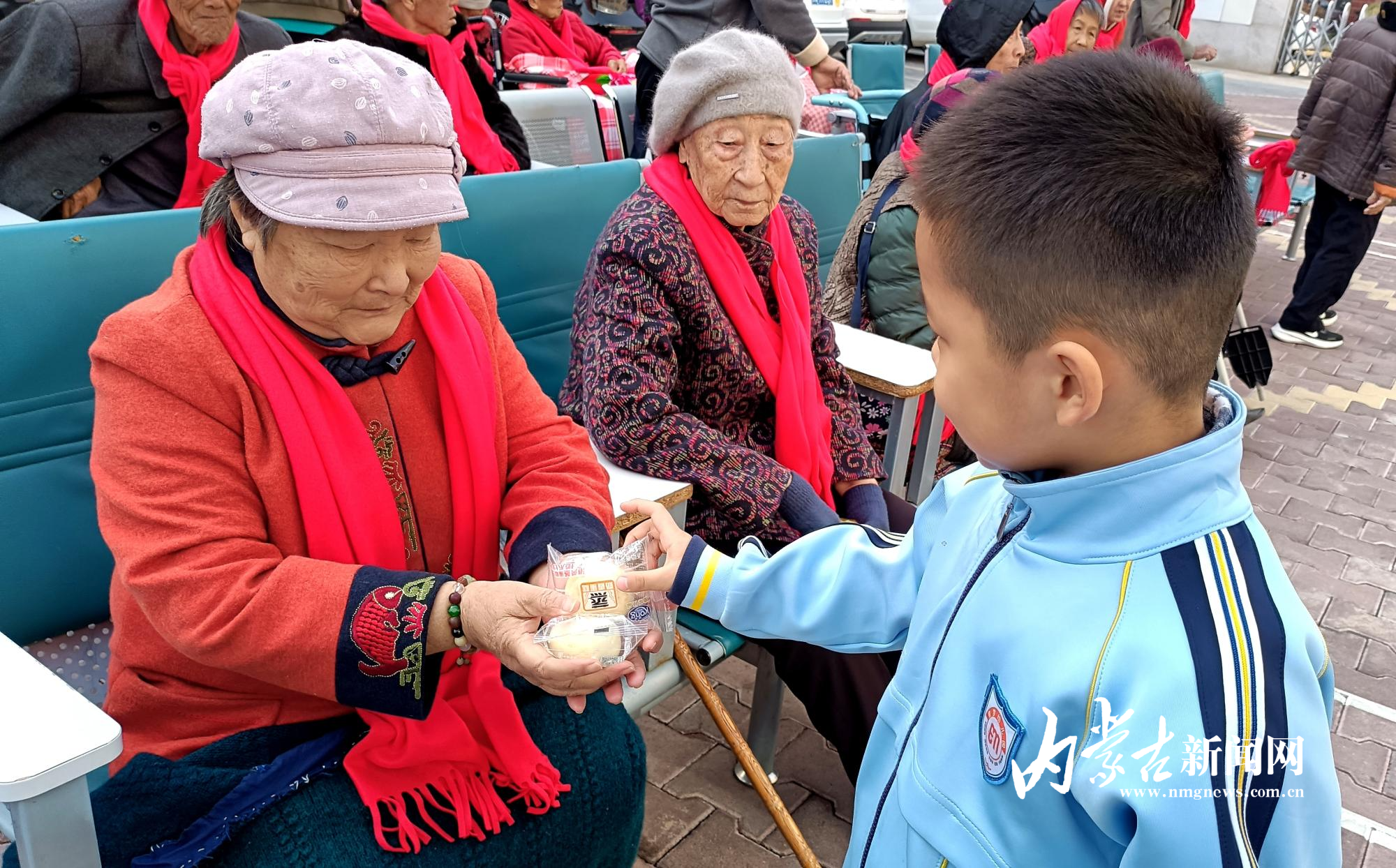 送小蛋糕24.jpg mmexport1761730315024.jpg