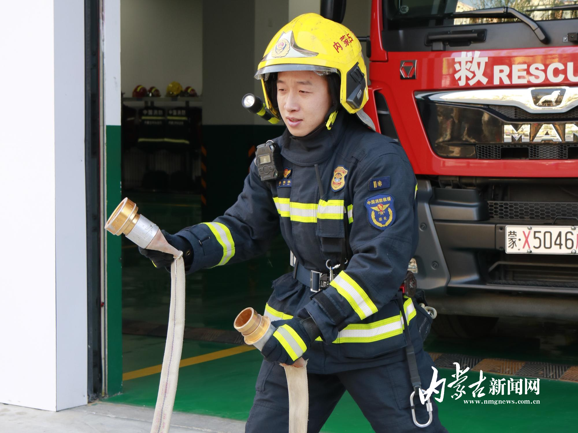 MEITU_20251106_160858304.jpg MEITU_20251106_160858304.jpg