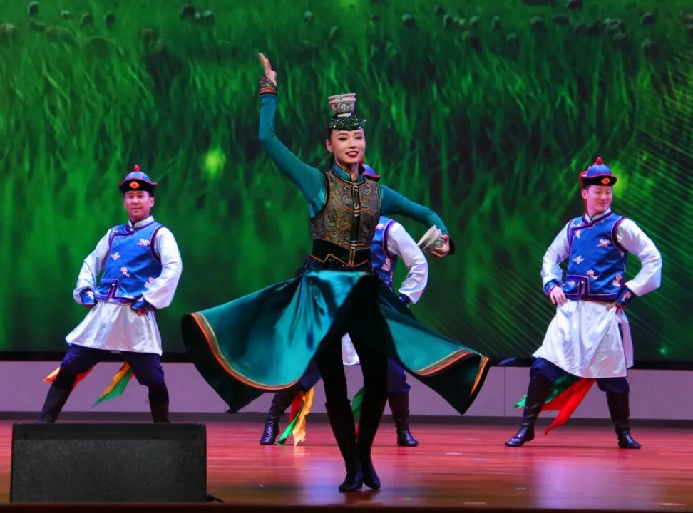 阿拉善“红色文艺轻骑兵”精彩亮相古都郑州