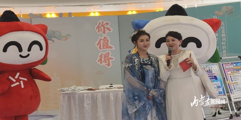 上台互动 mmexport1762935555485.jpg