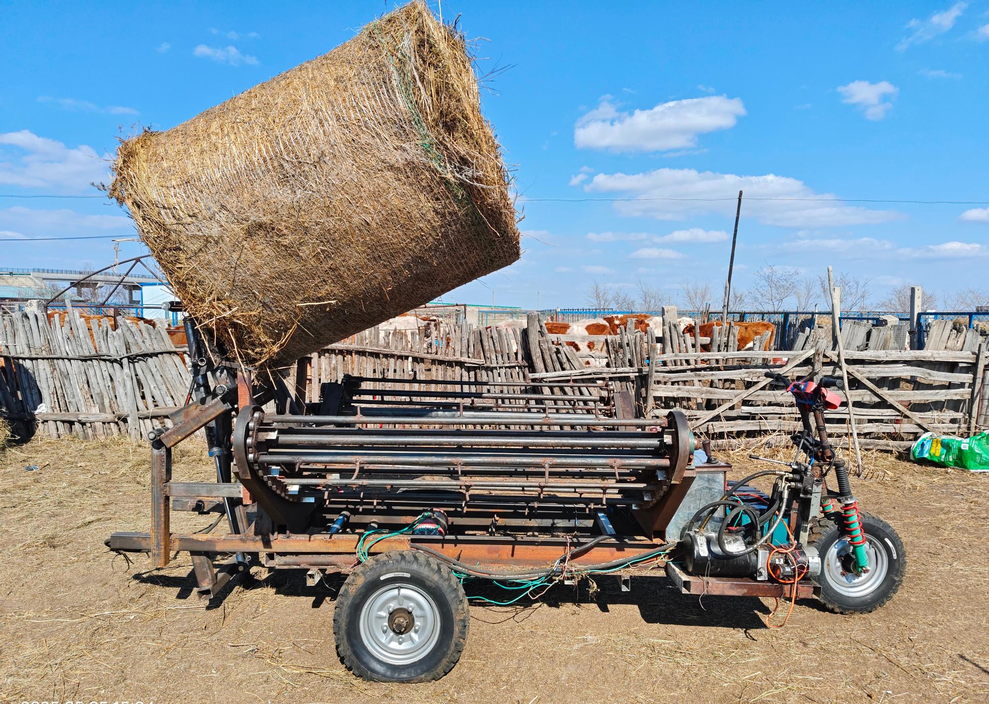 藏着孝心的“神器”！呼伦贝尔小伙为父母造电动拆包机