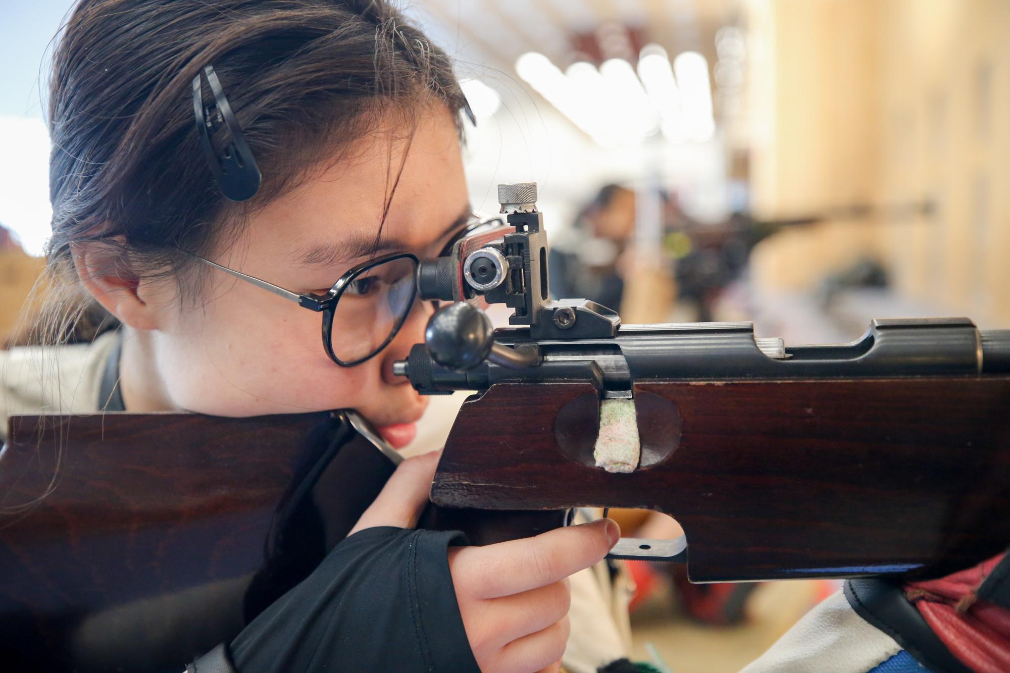 呼和浩特射击小将备战忙