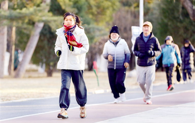 呼和浩特市公共健身设施实现全覆盖 　　