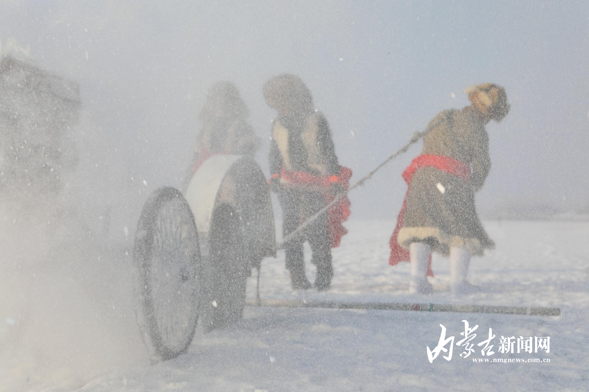 微信图片_20251217152639_43_76.jpg 微信图片_20251217152639_43_76.jpg