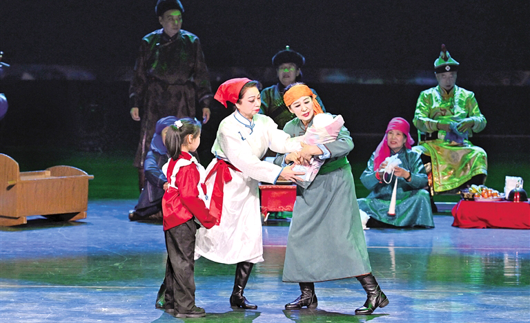 文艺惠民展演启幕