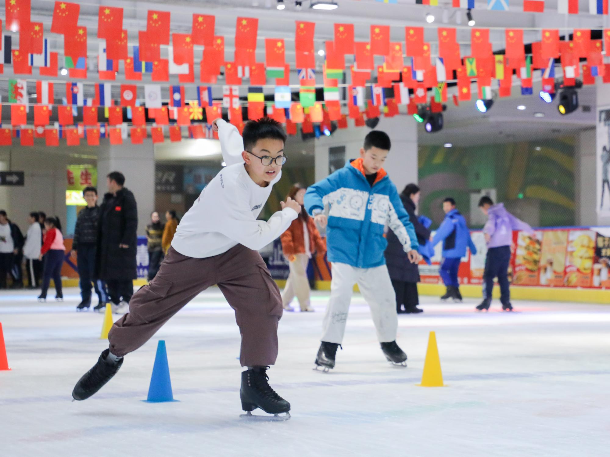 冰上课堂乐趣多